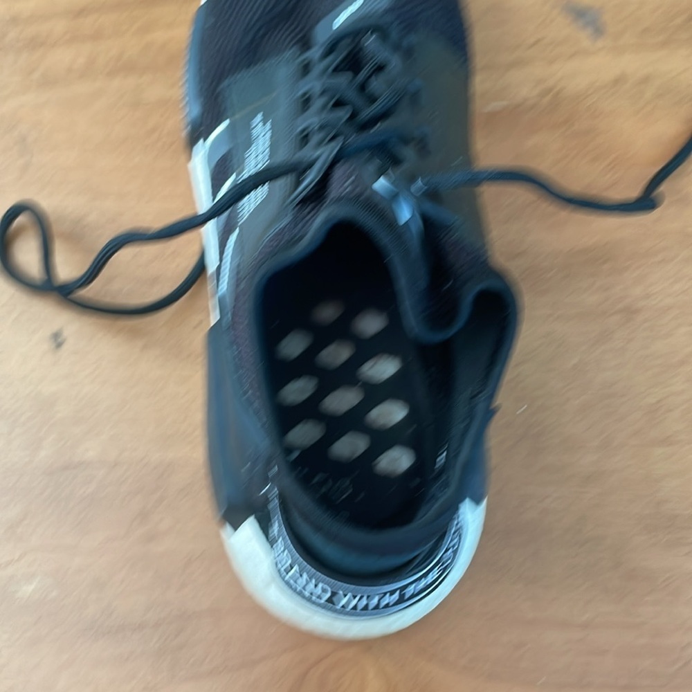 Adidas NMD R1 V2 Shoes Size 10 - Picture 11 of 14